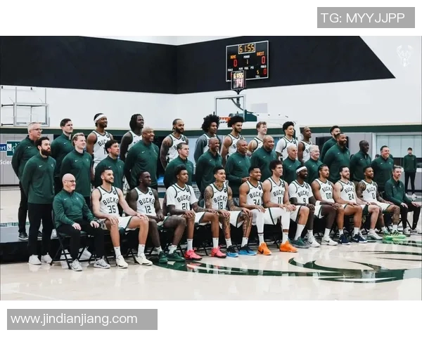 字母哥考虑未来续约计划先观察雄鹿能否争夺总冠军