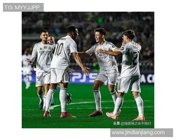 皇马与利物浦对决分析两队战术风格及历史交锋回顾